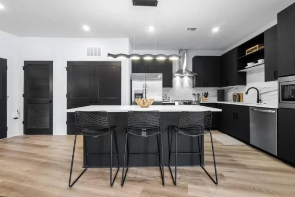 Electric - Odyssey -Top Floor West End 2 Bedroom - Minutes To Broadway Nashville Lägenhet